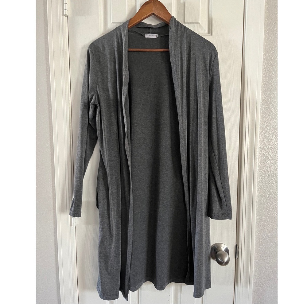 Newchoice Women’s dark grey cardigan, Small